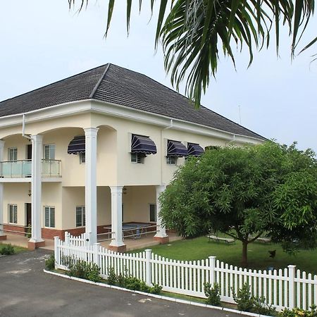 Oxygen Holiday Resort Owerri Exterior photo